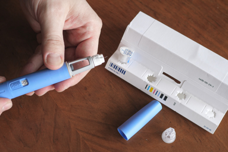 Semaglutyd w leczeniu otyłości – jak działa, dla kogo, jakie są efekty?